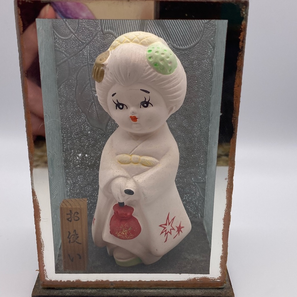 Vintage Hakata Ceramic Hand Painted Japanese Girl With Lantern in Glass Case